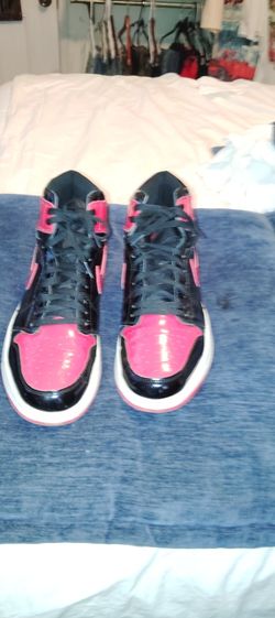 Nike Air Jordan Retro 1 