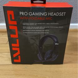 Pro Gaming Headset with Foldable Mic