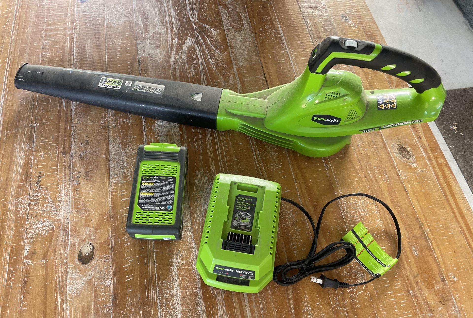 Green works Leaf 🍂 Blower / Works Great