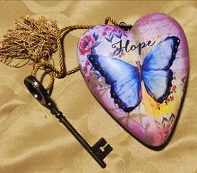 Art Heart Hope. Artwork by Christine Adolph. Heart can hang or stand with attached key easel.