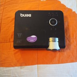 Like New BenaQ  Digital Projector 