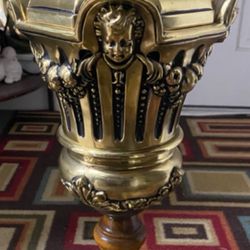 Antique Neo-Classical Bronze Urn Style Table Lamp with 4 Cherub High Base-Relief