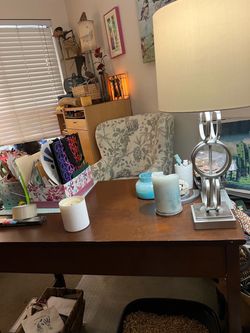 I’m going to extend my sale time to 4 o’clock today as I’m here packing up things that I’m going to donate and would love for anybody to come by that