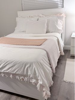 Full/Queen Bed Set Macy Bed Frame & Mattress - $200 - $200 (North Miami)