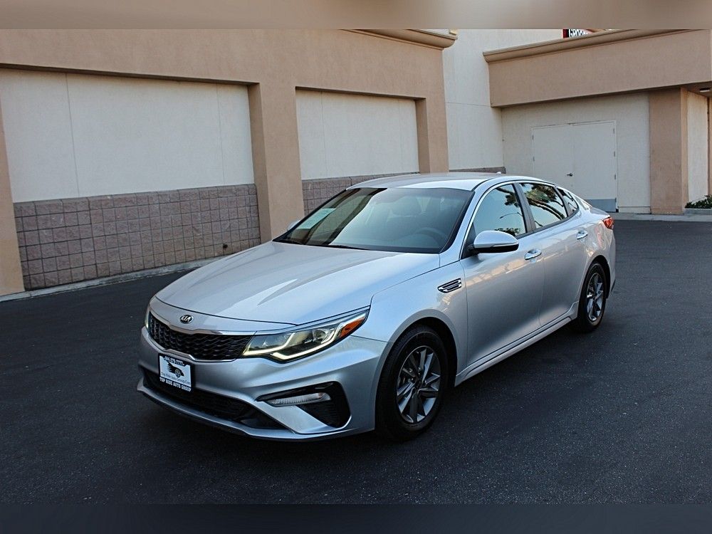 2020 KIA OPTIMA LX