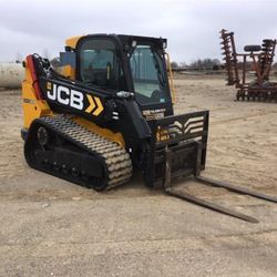 2018 JCB 3TS-8T SKID STEER