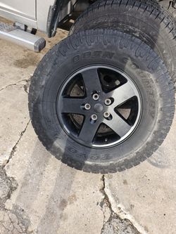 4 Rim Jeep #17