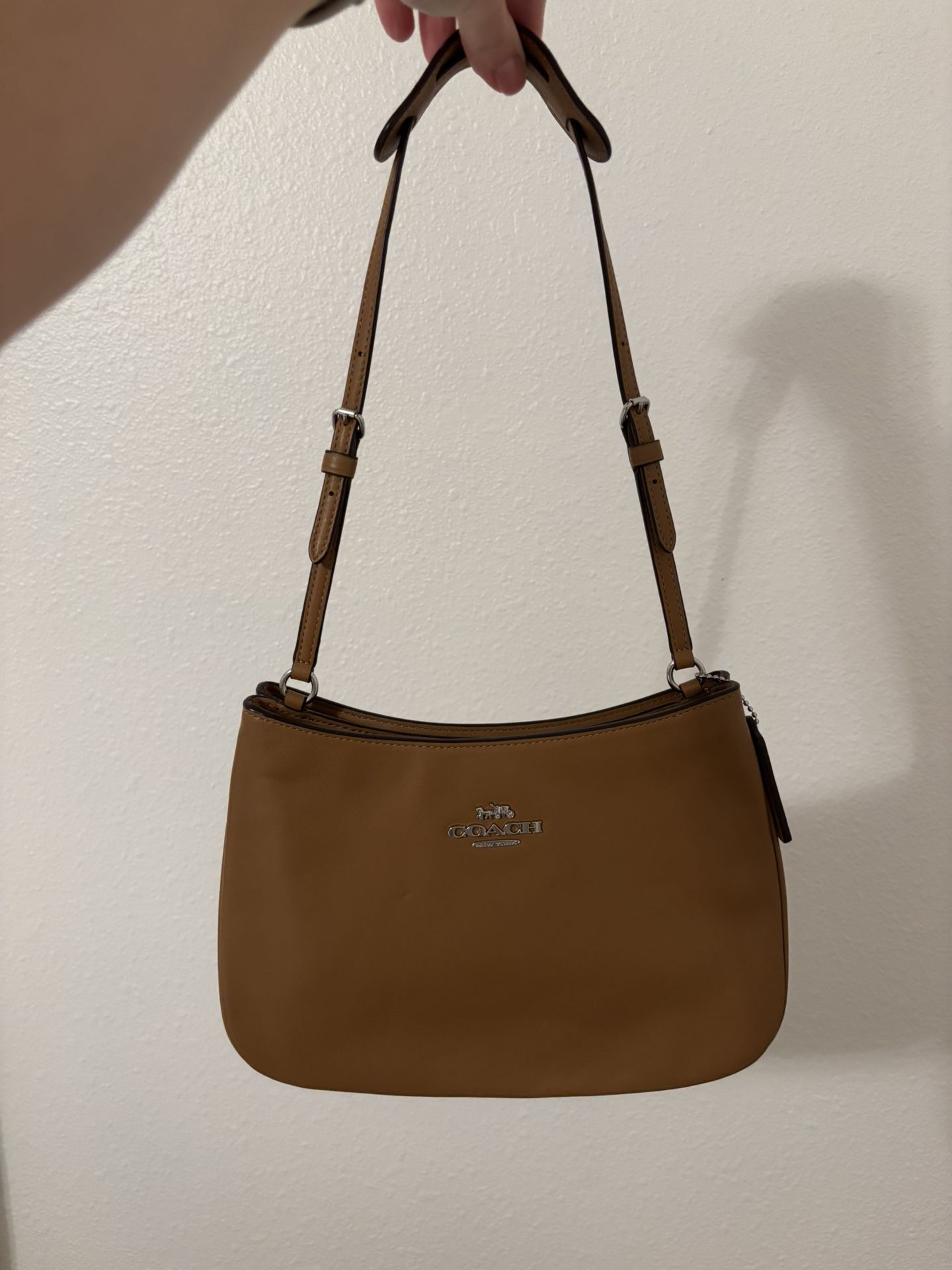 Coach shoulder bag $100.00