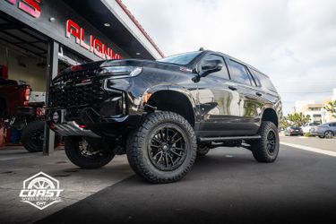 Chevy Tahoe 6" Rough Country Kit Installed 