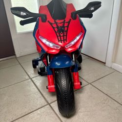 Spider-Man Kids Electric Ride On Motorcycle 6V Battery Powered Bike w Training Wheels Lights