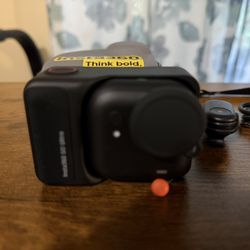 Insta360 GO Ultra  It's almost new