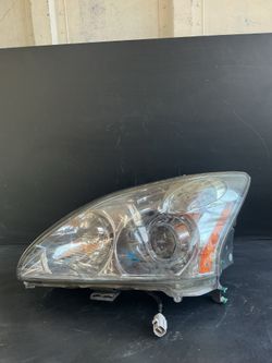 2004 - 2008 LEXUS RX - LEFT HEADLIGHT OEM