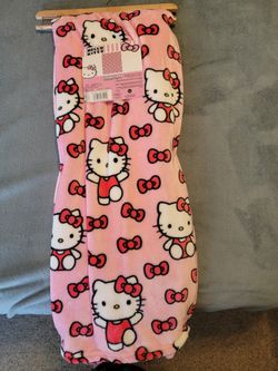 Hello Kitty Throw