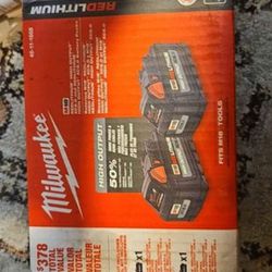 Milwaukee Tools 2 Weed Eaters 2 Batteries, Battery Charger 
