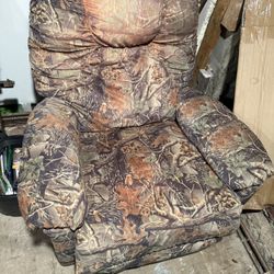 Camouflage Hunting Recliner