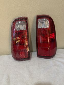 2008-2016 Ford F250 Super Duty tail lights 