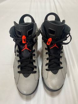 Air Jordan 6 Retro Sneakers