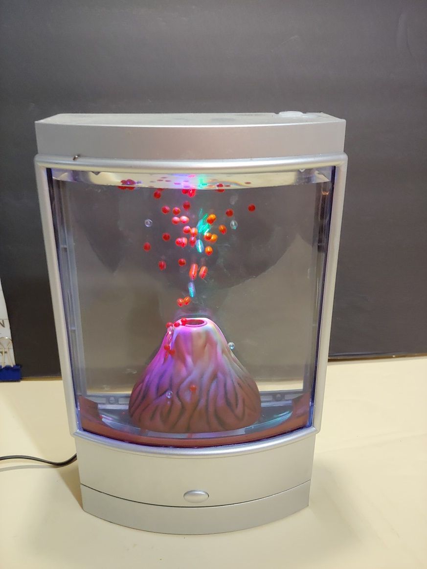 Water color changing lamp