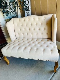 Love seat
