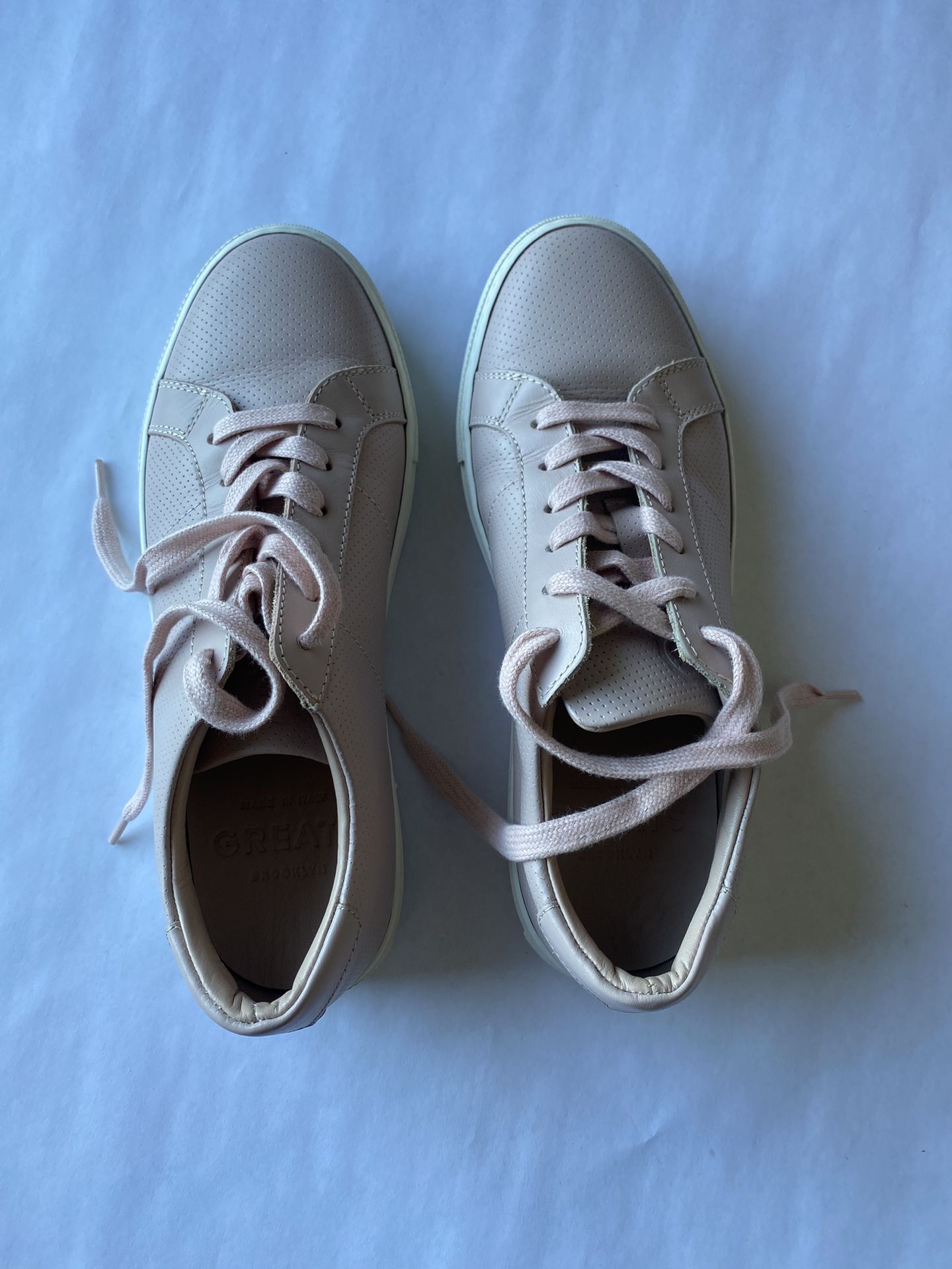 GREAT Light Pink Leather Sneakers
