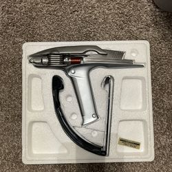 Star Trek Into Darkness Phaser with stand (box included)