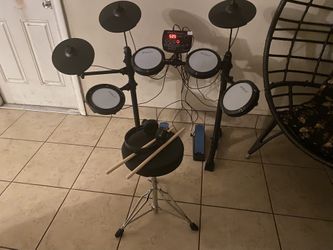 FESLEY 505 Electronic Drum Set w/ Stool and Sticks