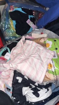 Girls 150 Lot Of Clothes