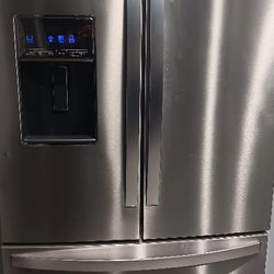 Whirlpool Refrigerator 
