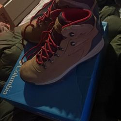 Columbia Shoes 
