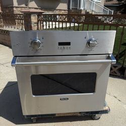 Viking Professional 30” Electric Wall Oven – Delivery Available!