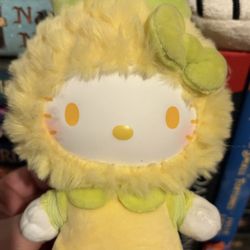 Hello Kitty Fruity Paradise Series Plush Vinyl Pendant