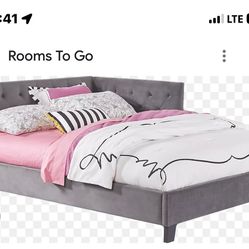 Full Size Corner Bed