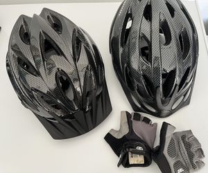 2 Adult Bike Helmets + Cycling Gloves – Great Condition