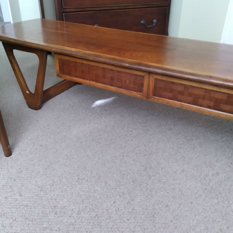 Lane Mid-century Modern Perception Series Coffee Table And End Table