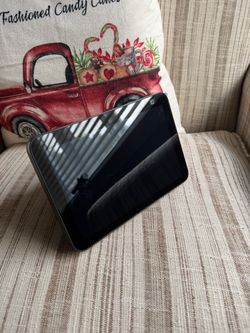 Amazon echo show 8 (2nd gen)