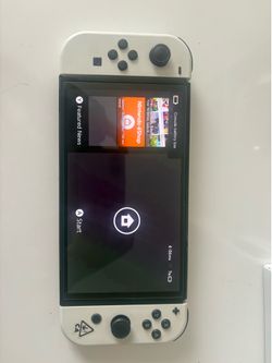 Nintendo switch OLED w/ charging dock