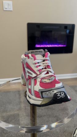 balenciga track size 11