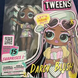 L.O.L. Surprise! Tweens Série 4 – Poupée Darcy Blush – 15 Surprises, Tenues, Accessoires, 16,5 Cm – Dès 4 Ans