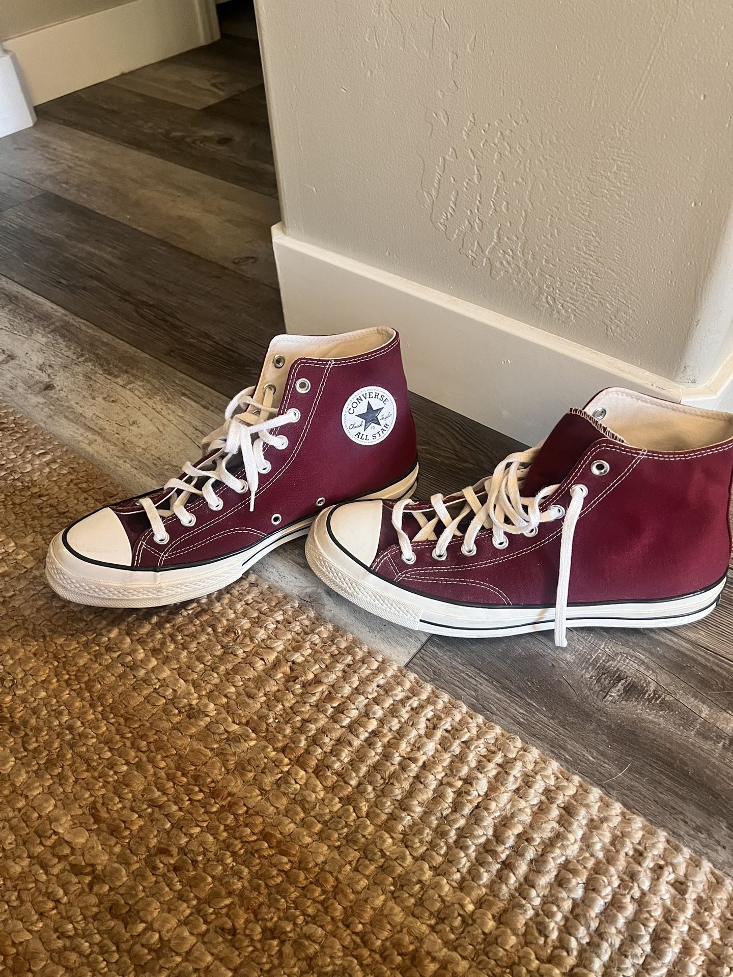 Converse Shoes Men’s 11