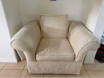 Sofas. Free