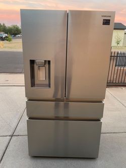 Refrigerator Samsung Stainless Steel Counter depth