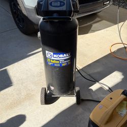 Air compressor