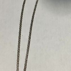 Juego de cadena con dije y un anillo de plata