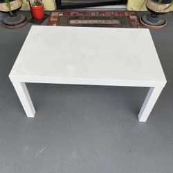 IKEA table like new condition