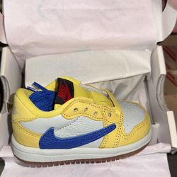 Air Jordan 1 low Travis Scott yellow canary size 4C