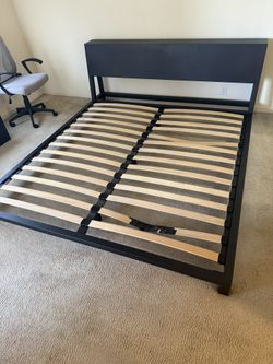 Metal Bed Frame (King Size)
