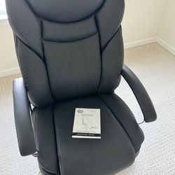 Serta Big & Tall Office Chair, Bonded Leather, Black