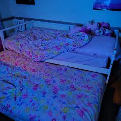 Trundle Bed
