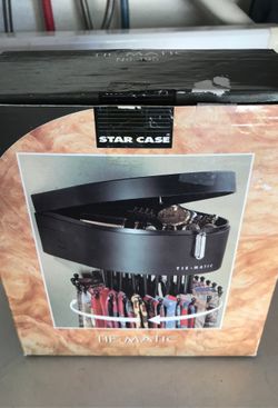 Tie hanger organiser