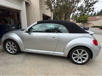 2013 Volkswagen Beetle Convertible